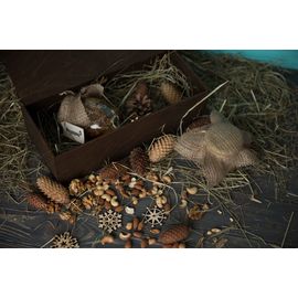 Мед пчелиный натуральный разнотравье и подсолнечник с орехами (ассорти) в подарочной коробке. 400 мл., фото 1