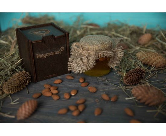 Мед бджолиний натуральний різнотрав'я і соняшник з мигдалем в подарунковій коробочці.200 мл. Медолапка, фото 1 Мед бджолиний натуральний різнотрав'я і соняшник з мигдалем в подарунковій коробочці.200 мл. Медолапка, фото 1