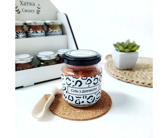 Пряна сіль з копченої паприкою "Сіль з димком" Нотка Смаку, фото 1 Пряна сіль з копченої паприкою "Сіль з димком" Нотка Смаку, фото 1