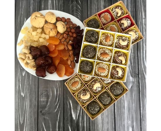 Натуральные и полезные конфеты из сухофруктов и орехов без сахара 180 г Victoria Premium Product, фото 3